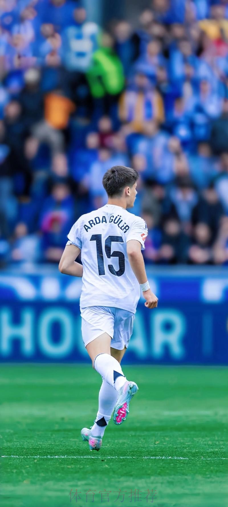 坎波斯确定会加盟皇马 他已经在为皇马工作了 坎波斯确定会加盟皇马 他已经在为皇马工作了